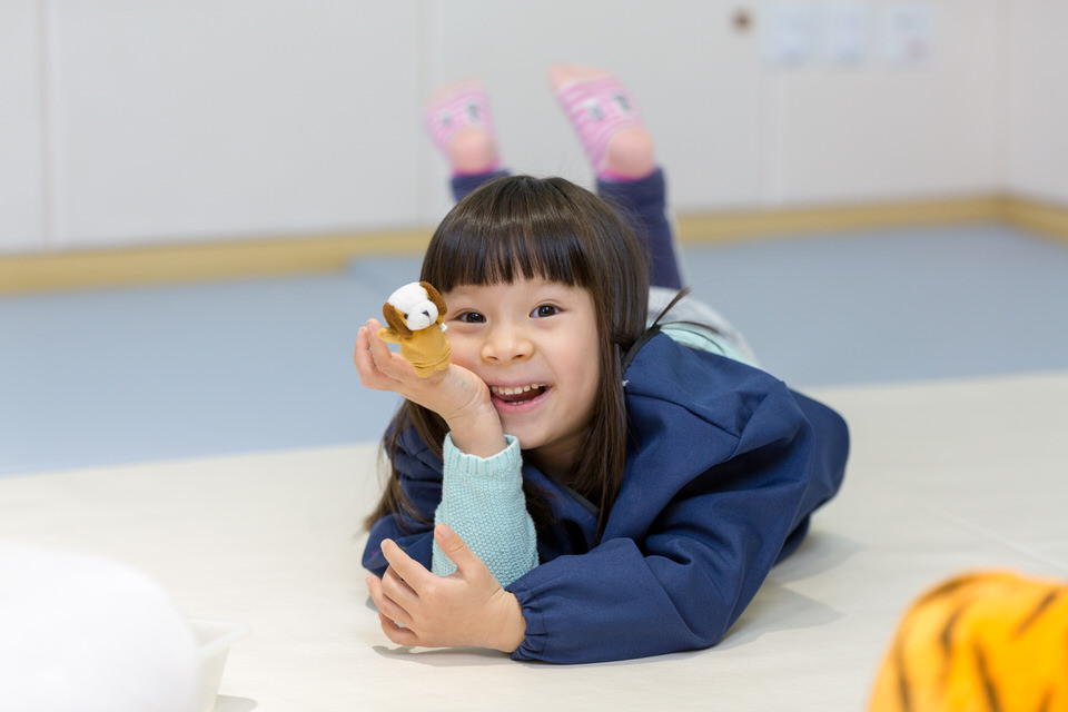 幼儿美术教育培训加盟电话是什么呢？